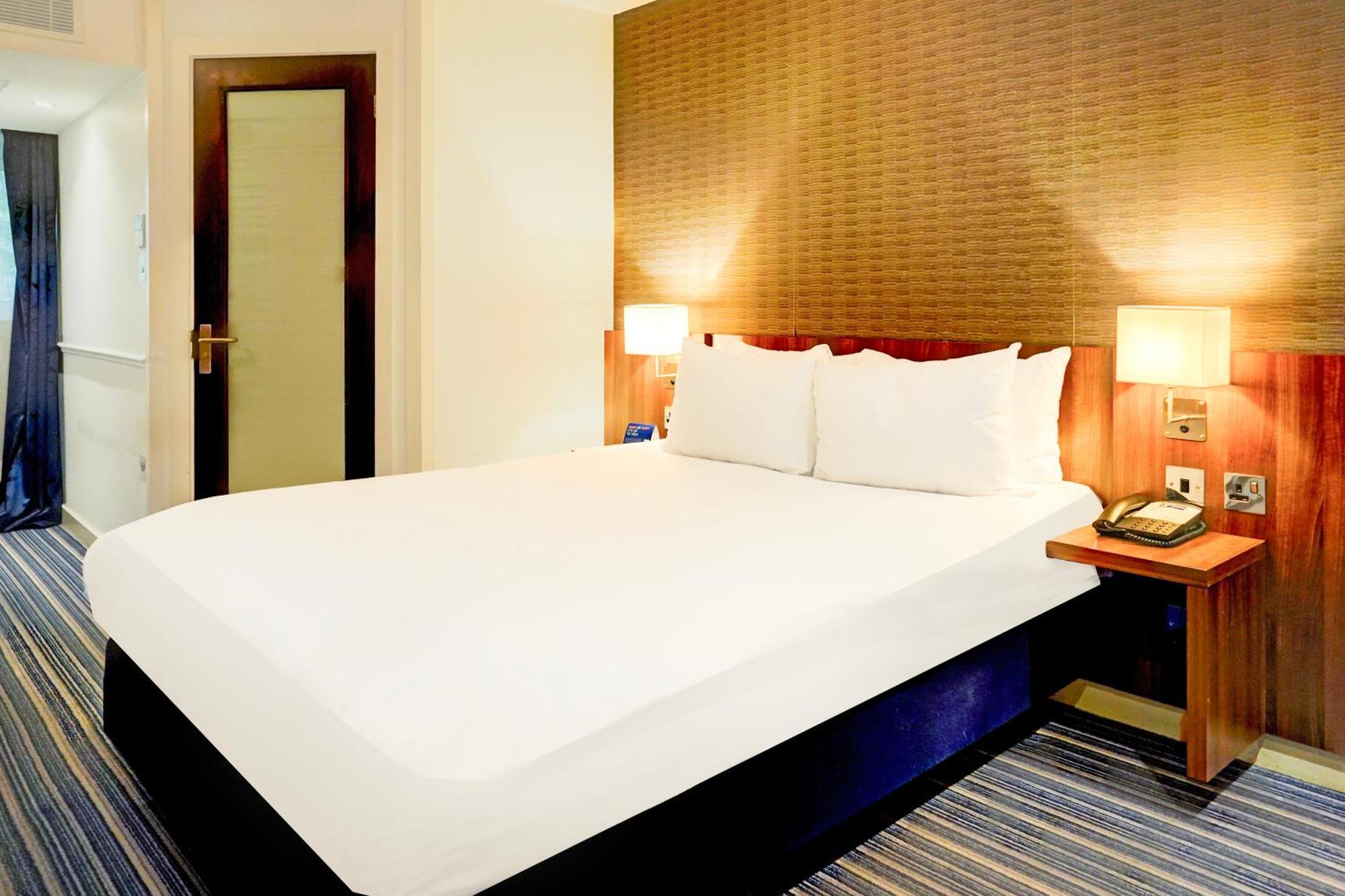 Belvilla Crewe City Centre Hotel Lifestyle Kültér fotó