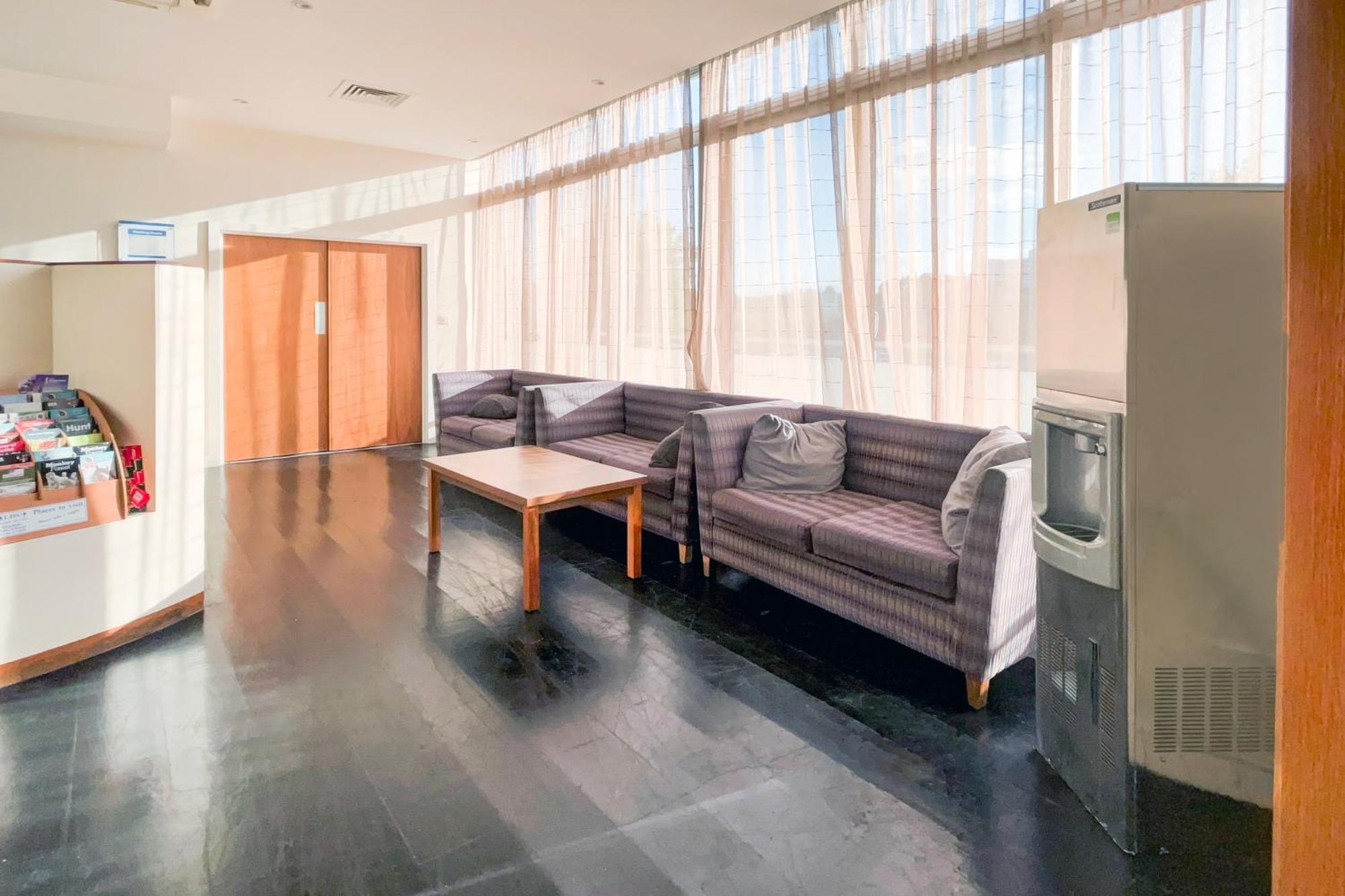 Belvilla Crewe City Centre Hotel Lifestyle Kültér fotó