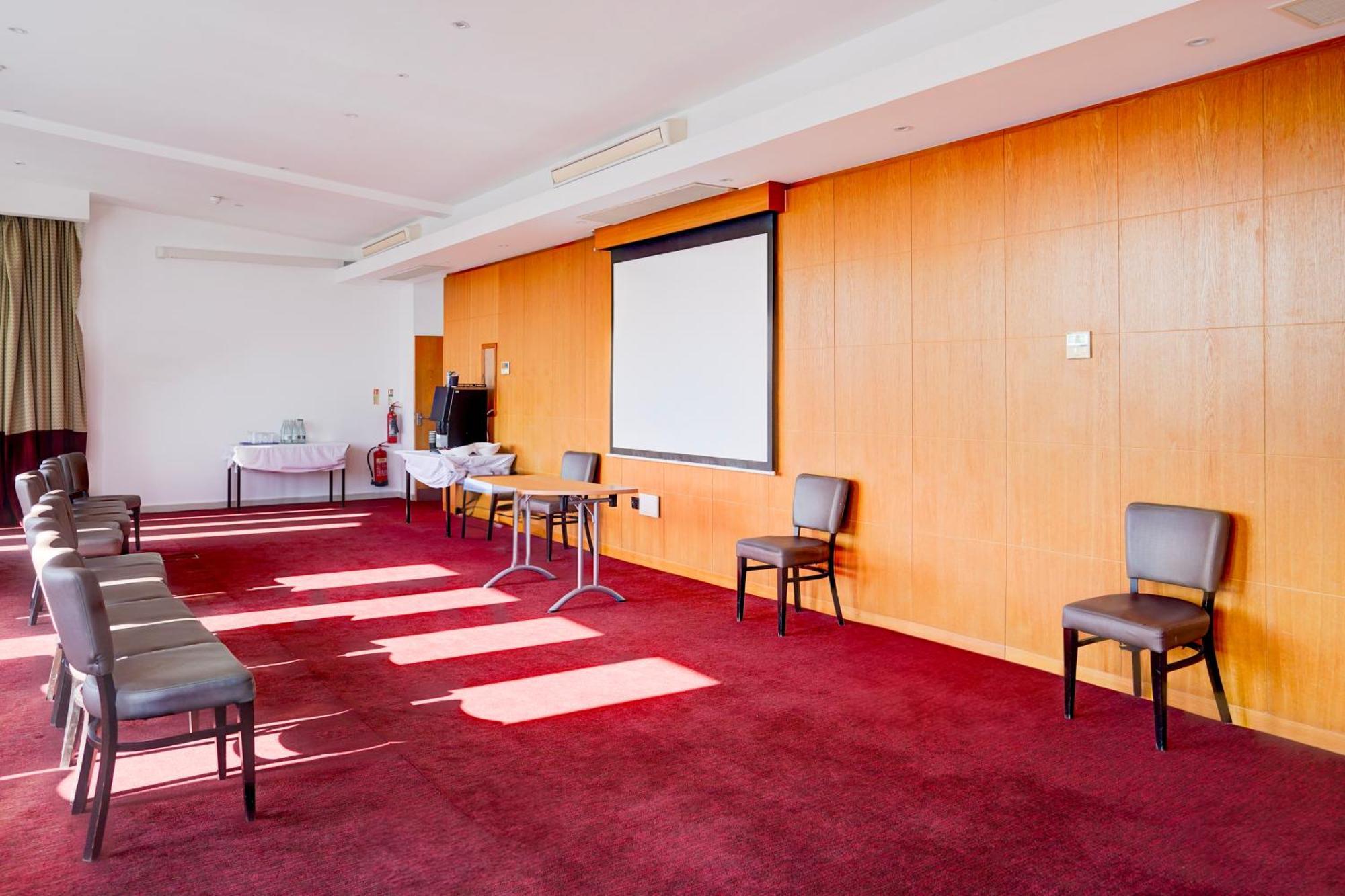 Belvilla Crewe City Centre Hotel Lifestyle Kültér fotó